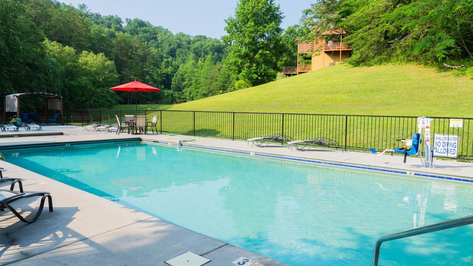 Yoli Bear Hideaway Villa Sevierville Exterior photo